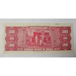 Adicione uma peça de história à sua coleção com esta raríssima cédula de 5000 Cruzeiros da República dos Estados Unidos do Brasi