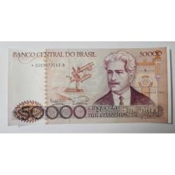Raridade para colecionadores: cédula de 50.000 Cruzeiros com Osvaldo Cruz, série de REPOSIÇÃO (asterisco no número de série). Em