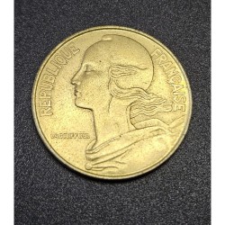 Moeda da França 20 centimes 1988