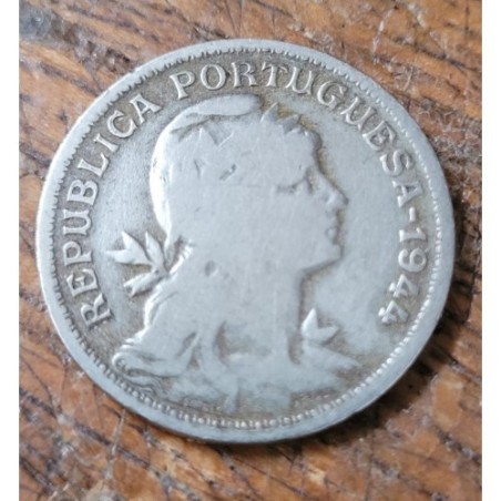 Moeda de Portugal 50 centavos 1944