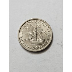 Moeda de Portugal 2$50 escudos 1967