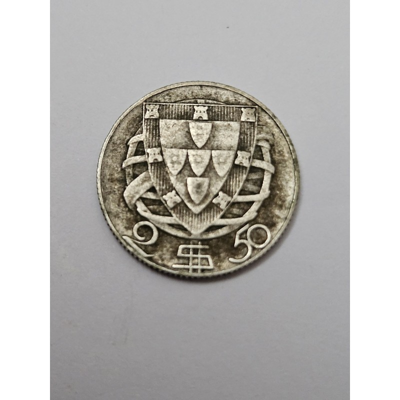 Moeda de Portugal 2$50 escudos 1943 prata