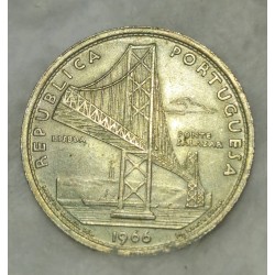 Moeda de Portugal 20 escudos ponte Salazar prata