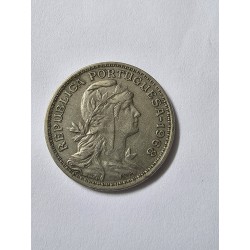 Moeda de Portugal 50 centavos 1968