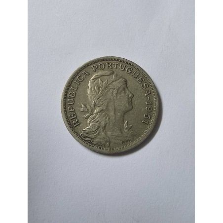Moeda de Portugal 50 centavos 1951