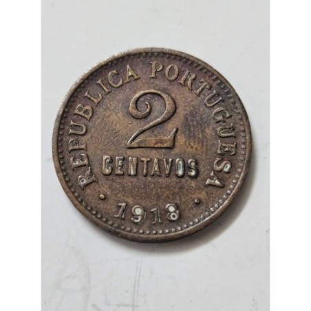 Adquira esta histórica moeda de 2 Centavos da República Portuguesa, datada de 1918. Uma peça autêntica de cobre, essencial para