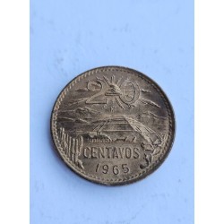Venda de moeda de 20 centavos do México, ano de 1965. Apresenta a Pirâmide da Lua em Teotihuacán e a águia mexicana. Item de col