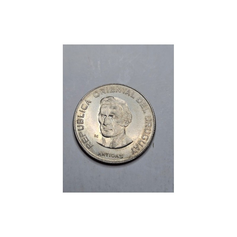 Moeda do Uruguai 100 pesos 1973 KM59