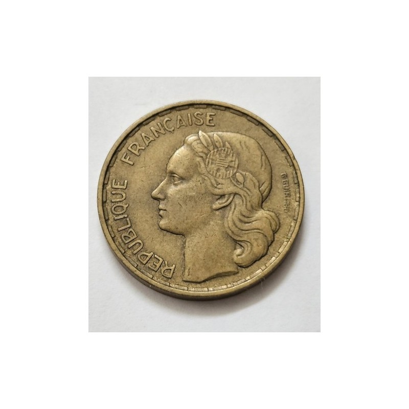 Moeda da França 50 francos 1952