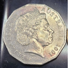 Moeda da Australia 50 centavos 2001 Rainha Elizabeth 